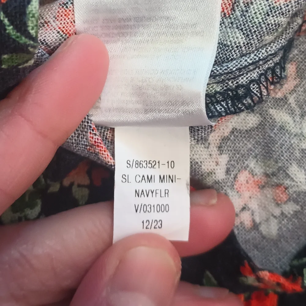 Old Navy Linen Mini Dress Small Ditsy Floral Smocked Cottage Preppy Americana - Picture 13 of 16